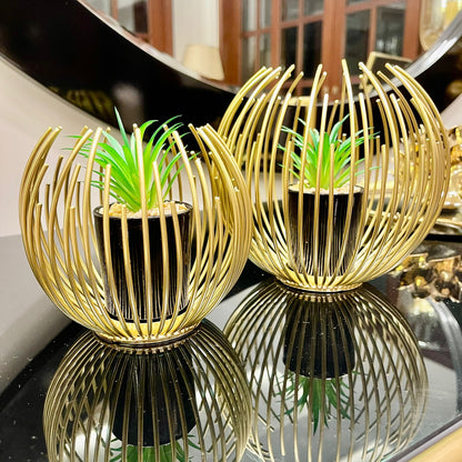 GOLDEN GLOBE DECOR WITH PLANTER INSIDE