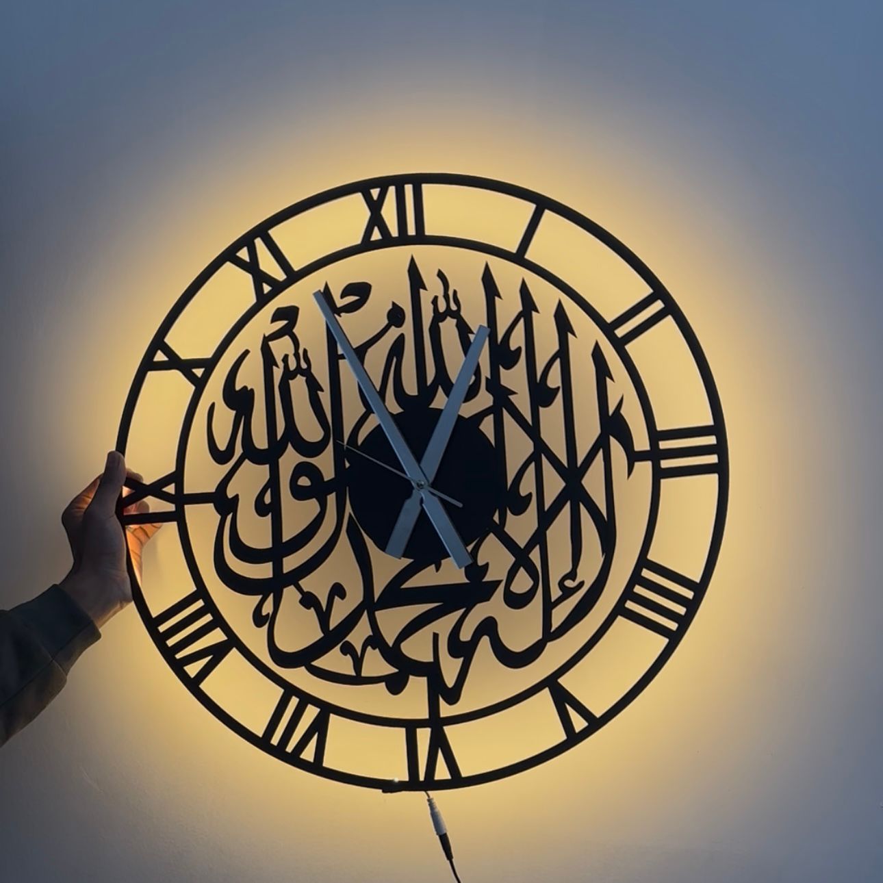 Shahada Glow Clock – Pyari Walls
